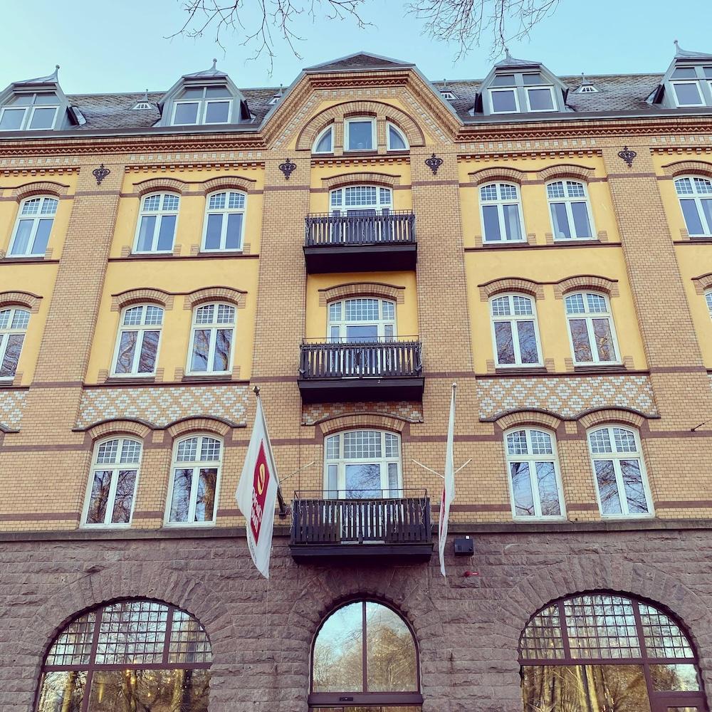 Home Hotel Norre Park Гальмстад Екстер'єр фото